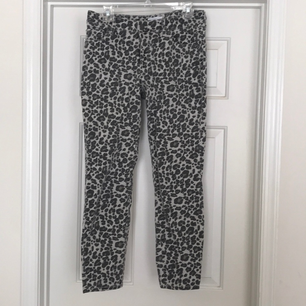 LOFT Curvy Skinny Jeans in Leopard Print